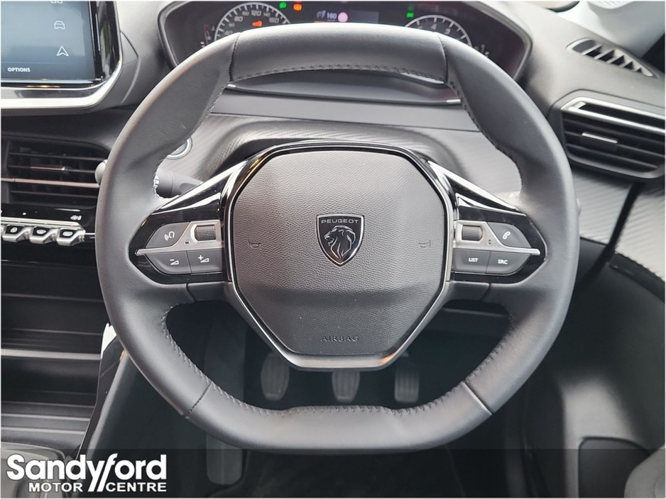 2025 Peugeot 208 - image 20