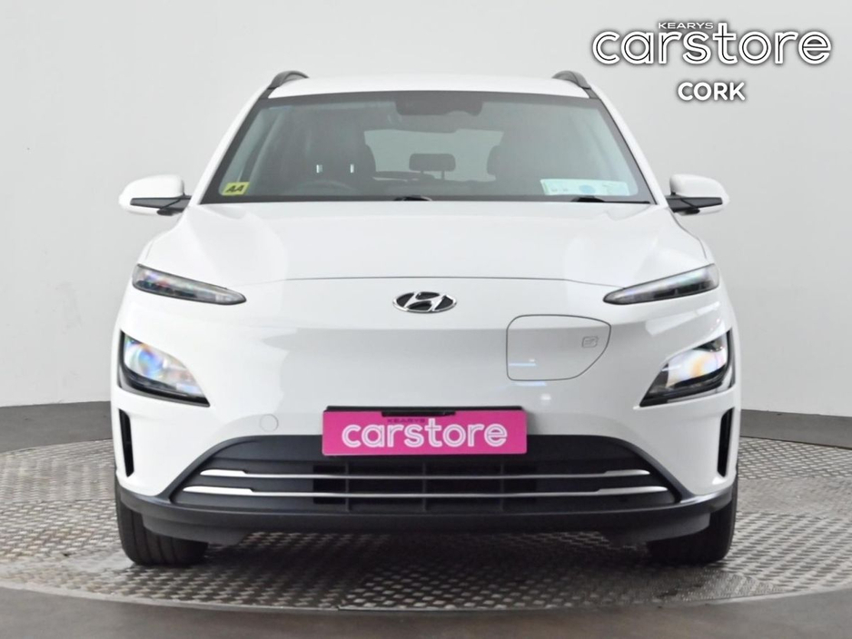 2023 Hyundai Kona - image 8