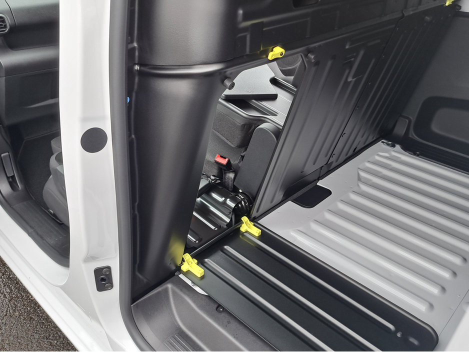 2026 Opel Combo - image 21