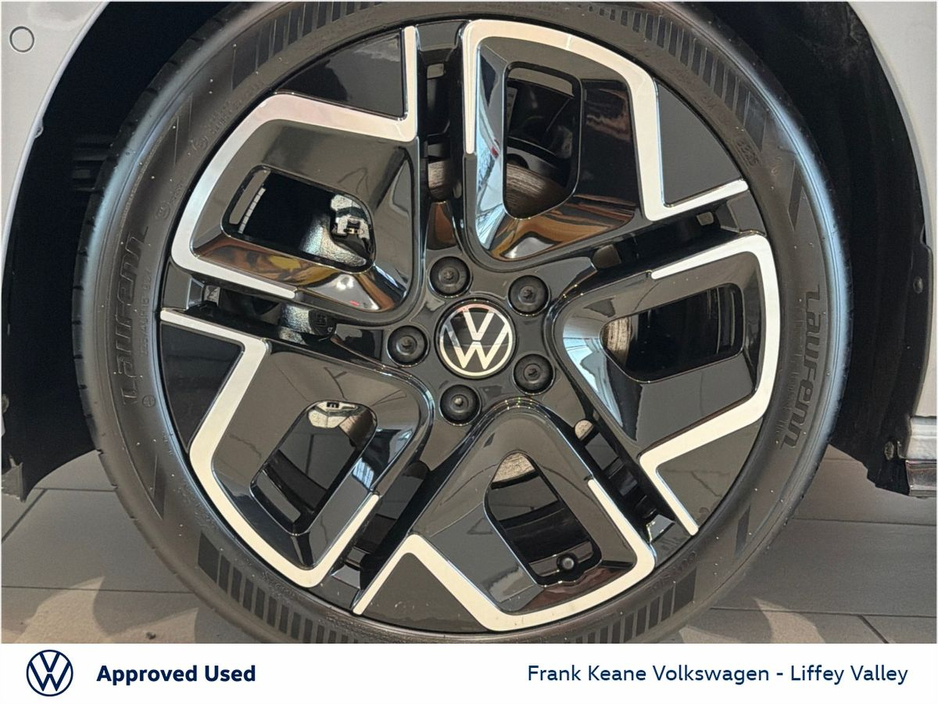 2026 Volkswagen Golf - image 8