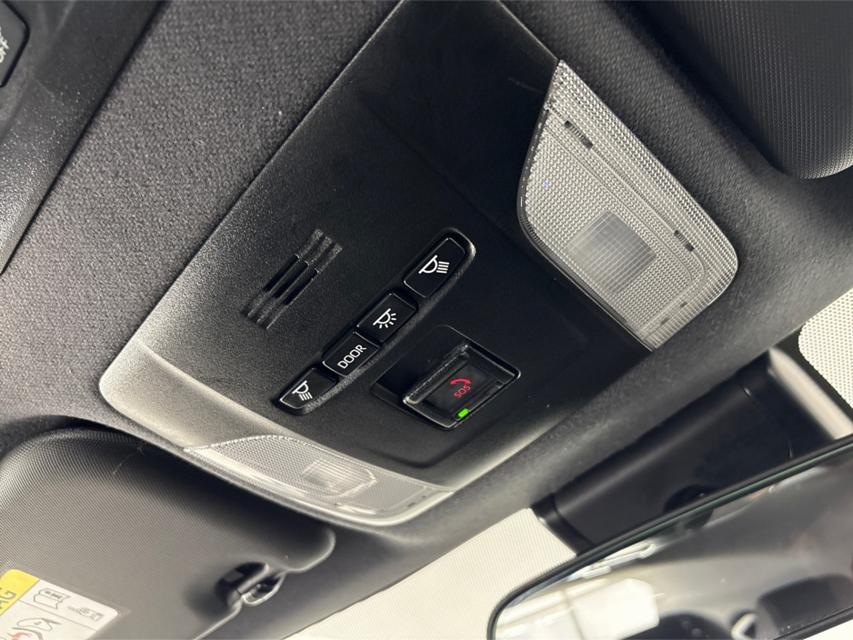 2021 Toyota Corolla HYBRID LUNA**TOUCHSCREEN BLUETOOTH MEDIA**REVERSE CAMERA**PARKING SENSORS**DUAL CLIMATE**CRUISE CONTROL**MULTIFUNCTIONAL STEERING WHEEL**AIR CONDITIONING**ISOFIX**FINACE AVAILABLE** €21,995