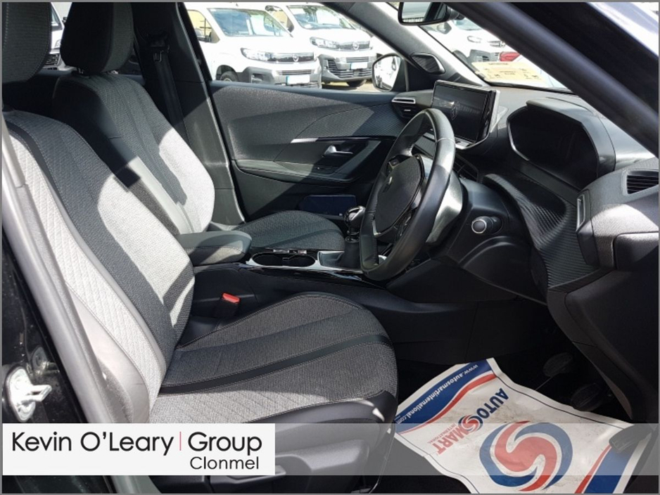 2024 Peugeot 2008 - image 7