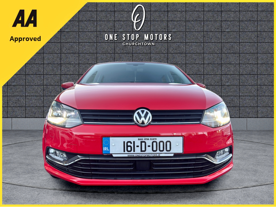 2016 Volkswagen Polo *HIGHLINE* 35,000KMS / LEATHER / HEATED SEATS / CAMERA / AUTO €13,900