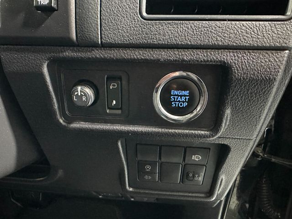 2021 Toyota Landcruiser Automatic 2.8 D4D LWB Commercial €38,500