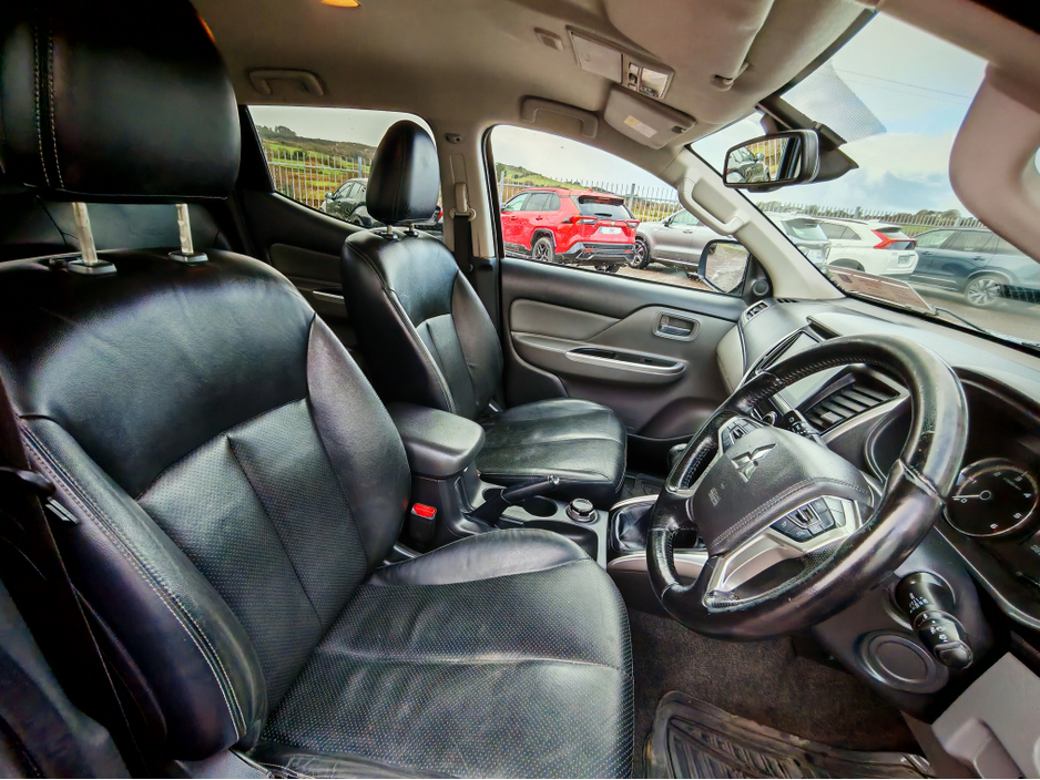 2019 Mitsubishi L200 manual €20,900