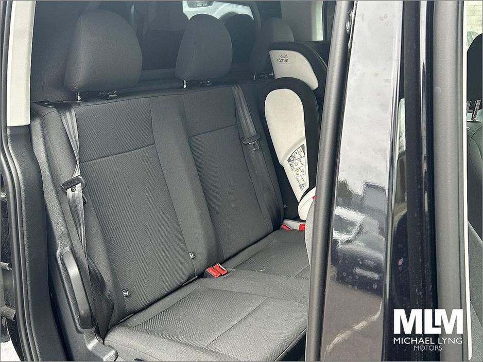 2025 Ford Transit Connect Trend Flexicab 5 seater 1.5 PHEV 150ps 6 speed Auto (V) Price Ex VAT *Trend heated seat pack, Fixed 2nd row window * €30,077