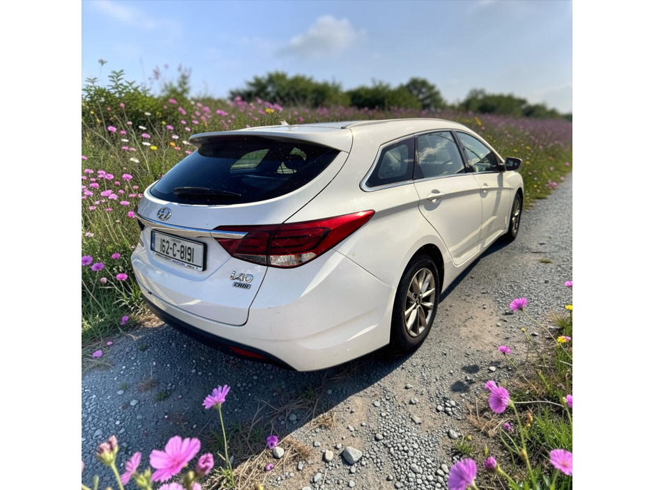 2016 Hyundai i40 - image 8