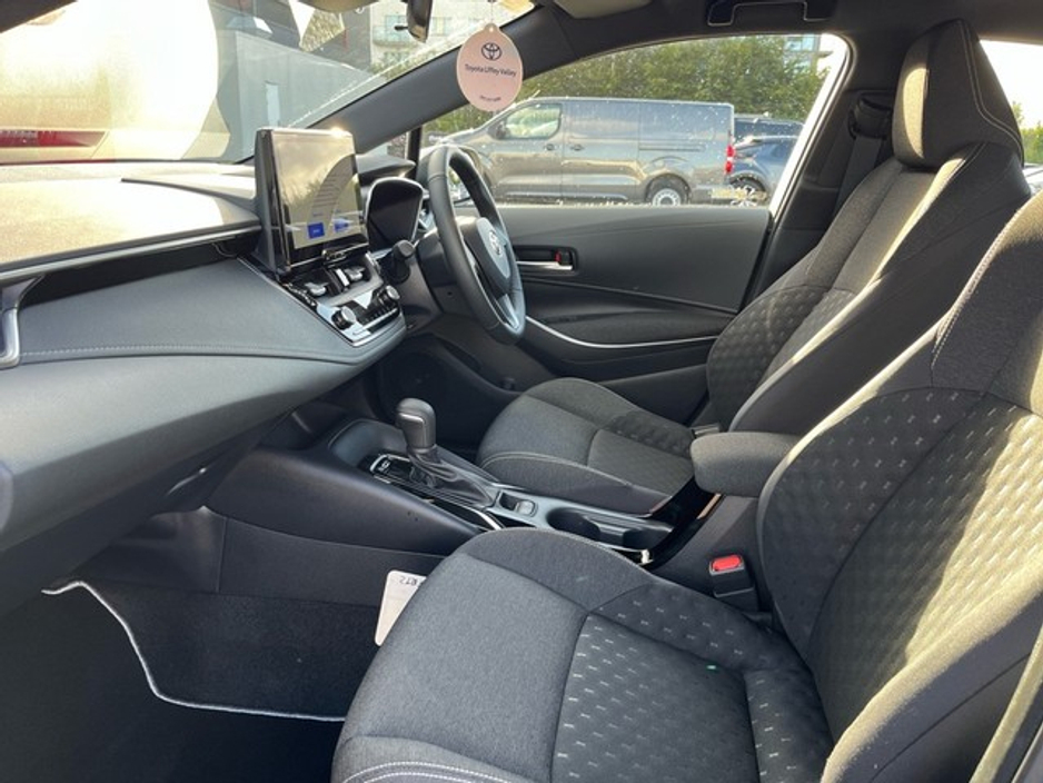 2025 Toyota Corolla COROLLA HB LUNA €30,950