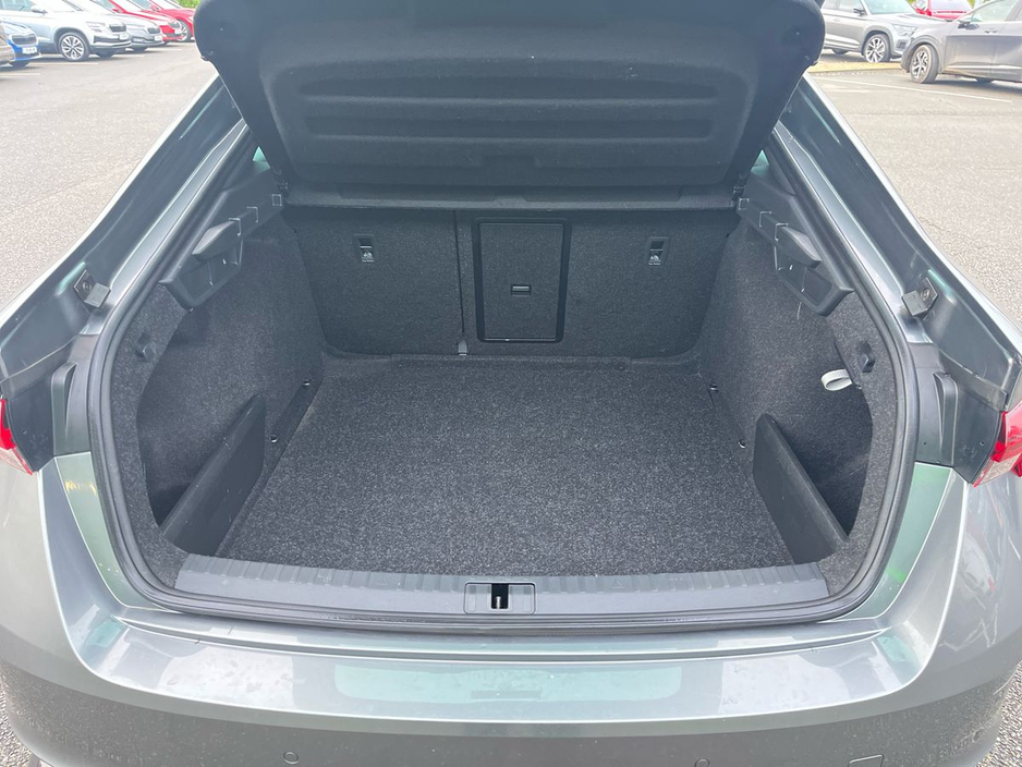 2024 Skoda Octavia - image 9