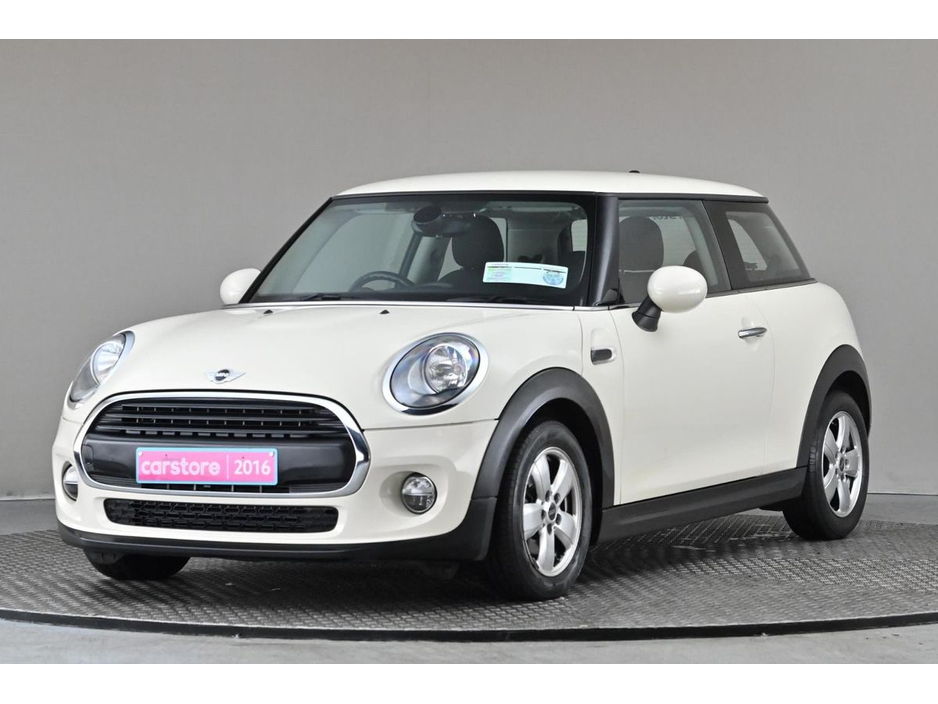 2016 MINI Hatch - image 3