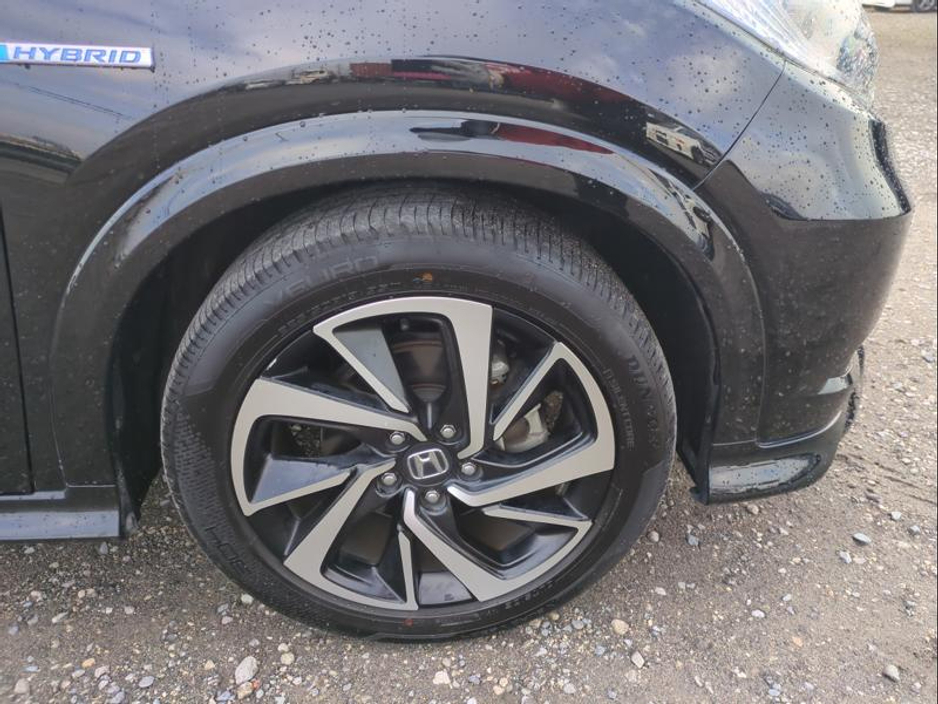 2016 Honda Vezel - image 3