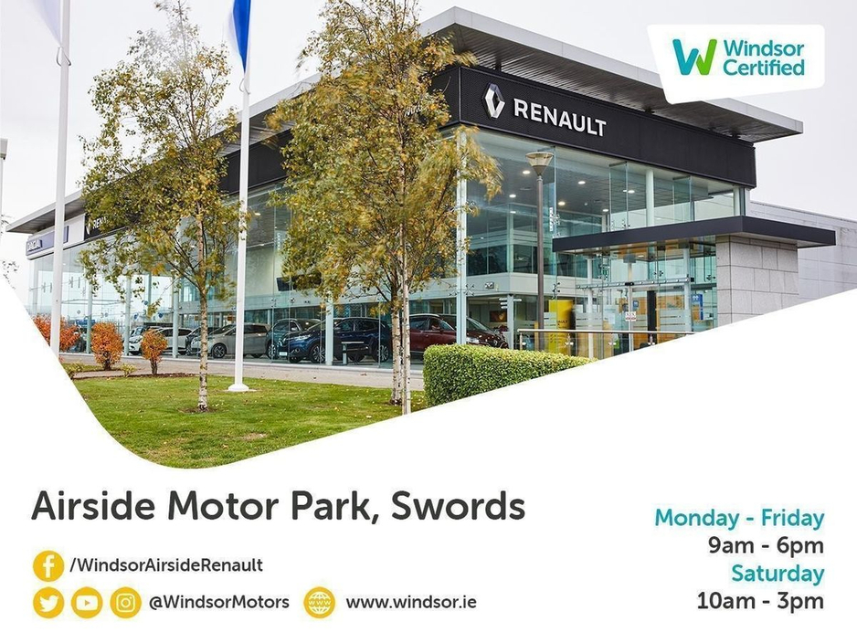 2025 Renault 5 - image 4