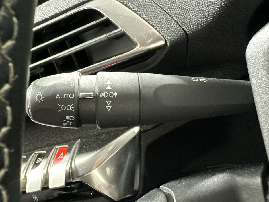 2020 Peugeot 3008 Allure 1.2 Petrol 130 BHP €21,400