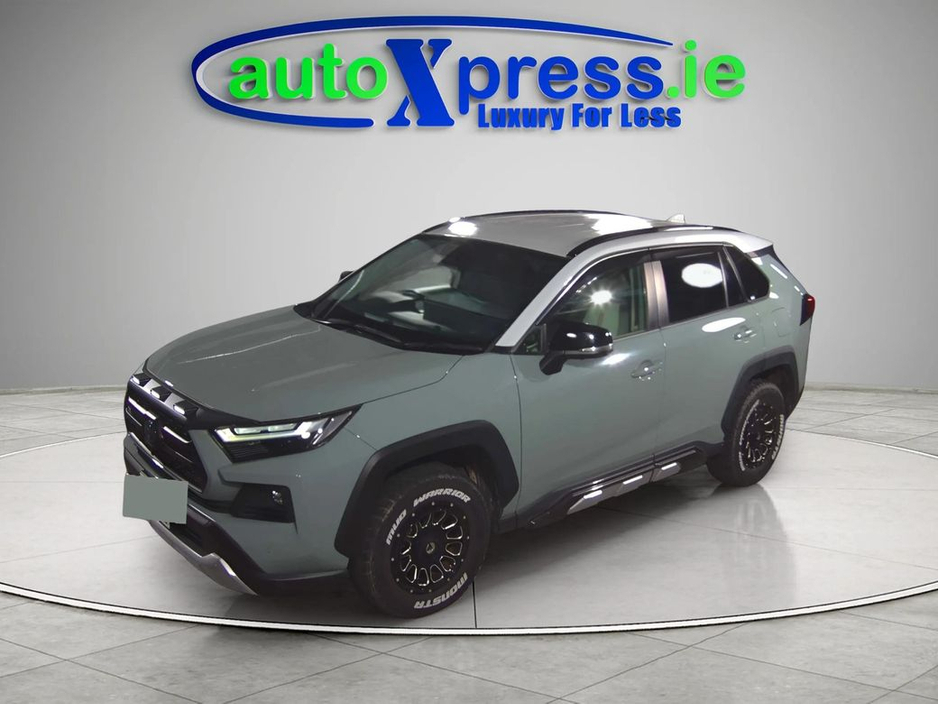 2022 Toyota Rav4 - image 7