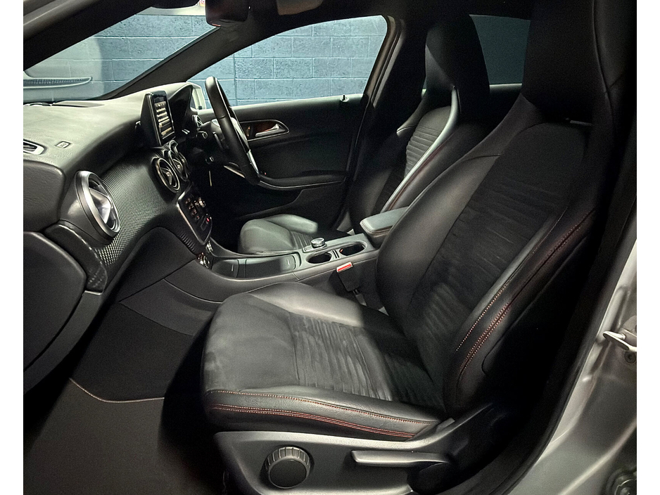 2015 Mercedes-Benz A Class - image 28