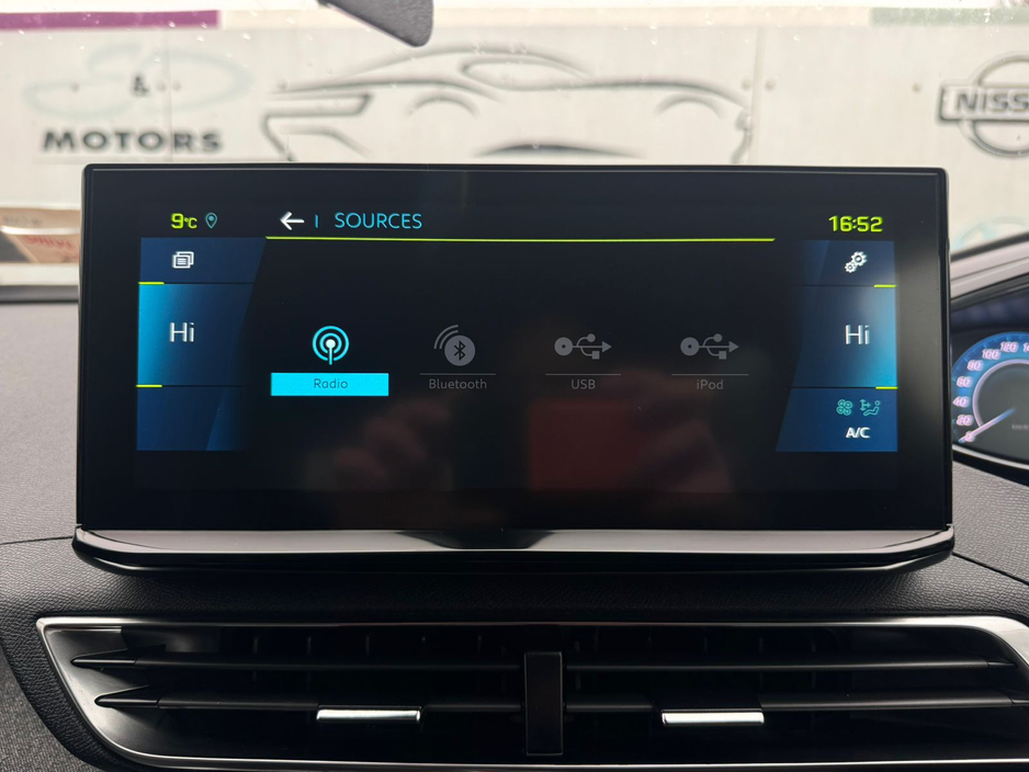 2022 Peugeot 3008 - image 34