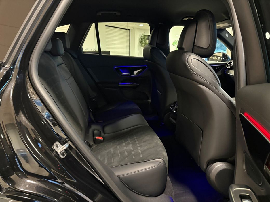 2025 Mercedes-Benz GLC Class 300e 4MATIC URBAN EDITION=252 REG//AS NEW//LOW MILES=MERCEDES WARRANTY UNTIL 09/2027=TAILORED FINANCE PACKAGES AVAILABLE=TRADE IN'S WELCOME €69,995