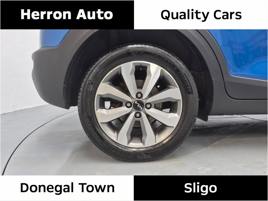 2024 Kia Stonic - image 4