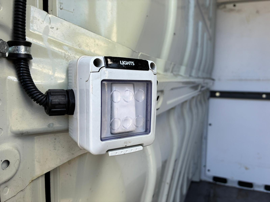 2021 Citroen Relay - image 12