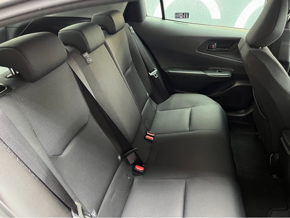 2025 Toyota Prius - image 11