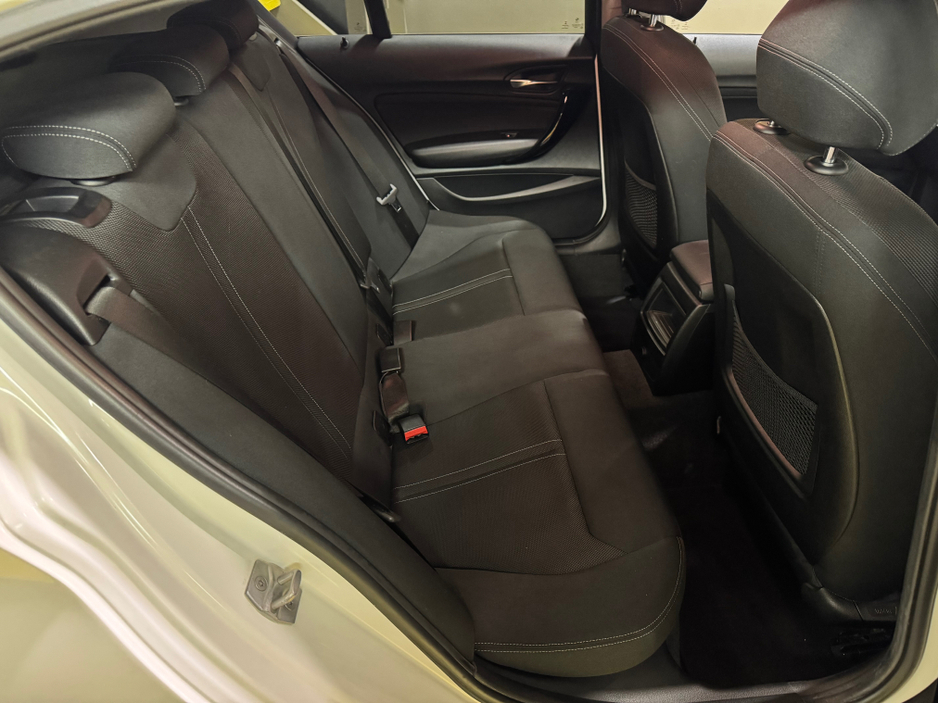 2017 BMW 1 Series - image 10