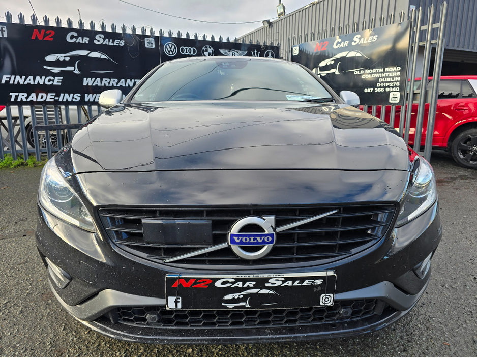 2018 Volvo S60 - image 5