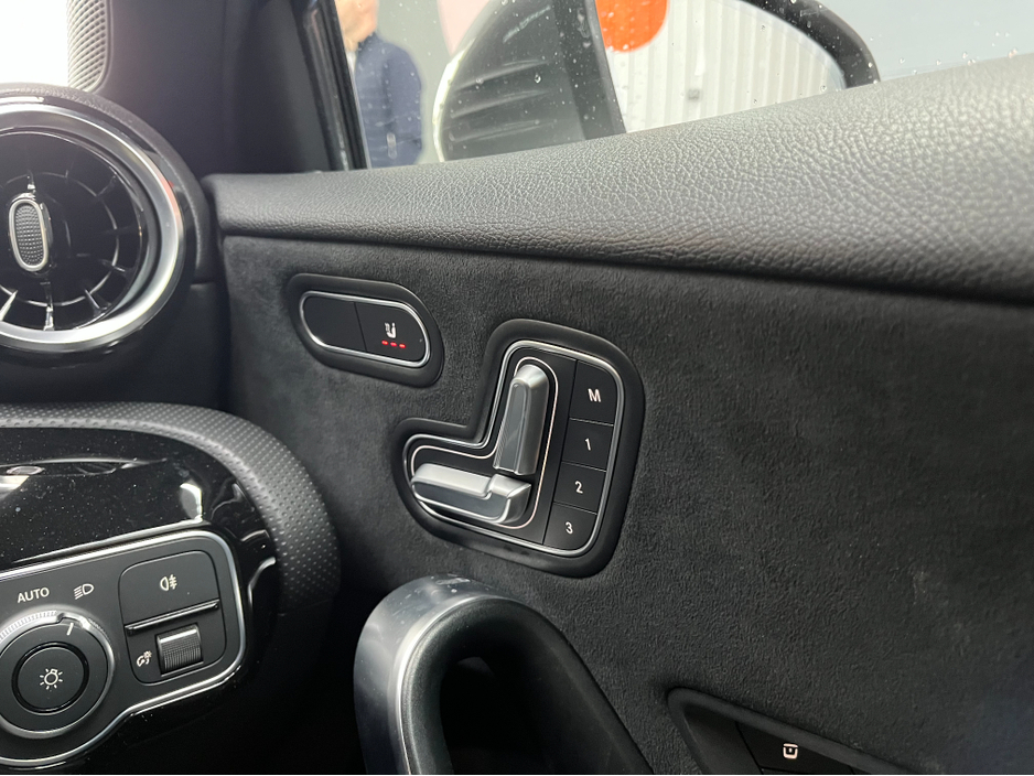 2020 Mercedes-Benz A Class - image 14