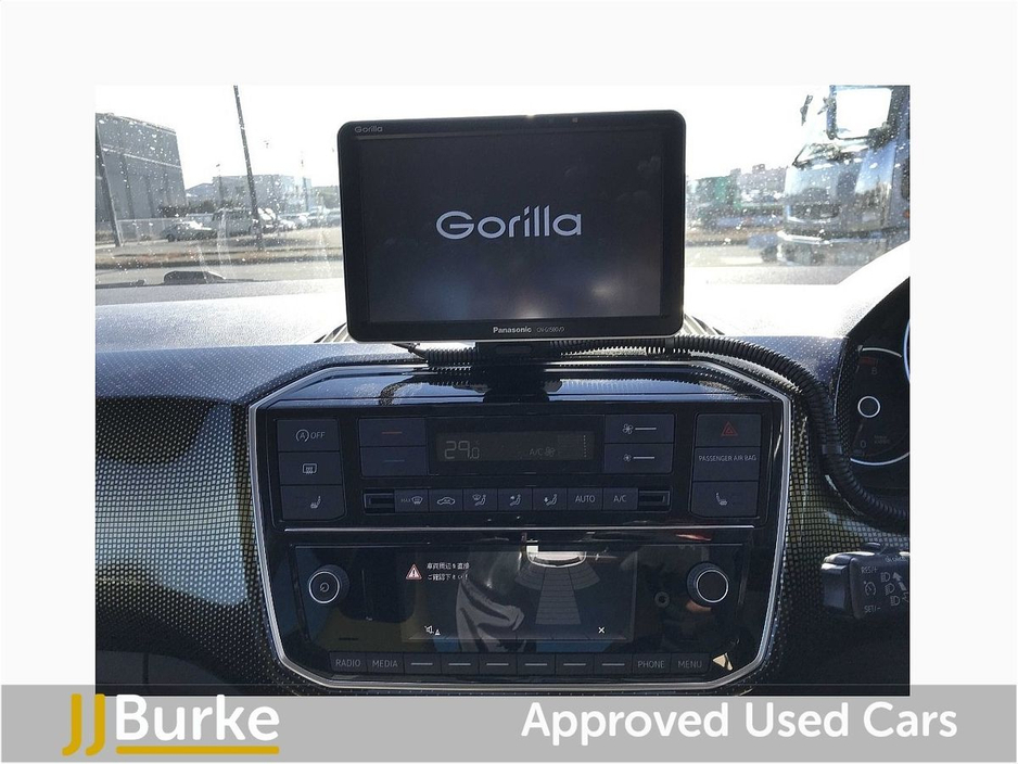 2019 Volkswagen up! - image 13