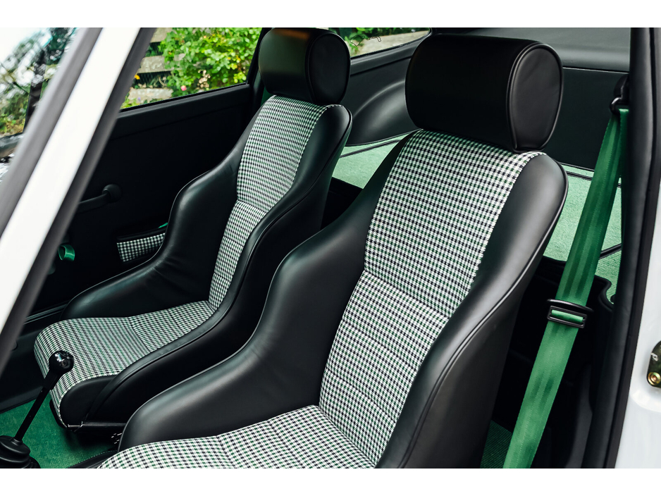 1988 Porsche 911 - image 22