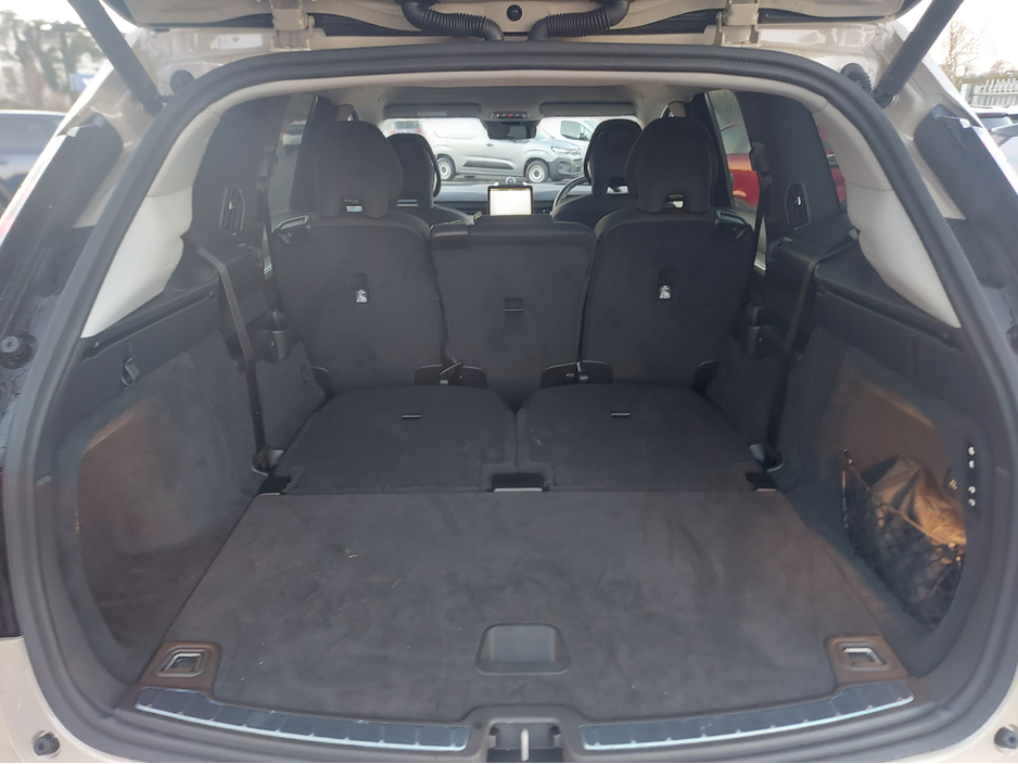 2025 Volvo EX90 TWIN MOTOR PERFORMANCE AWD ULTRA €97,950