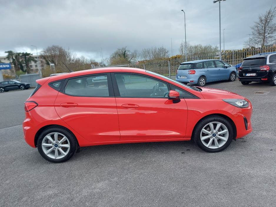 2022 Ford Fiesta - image 6