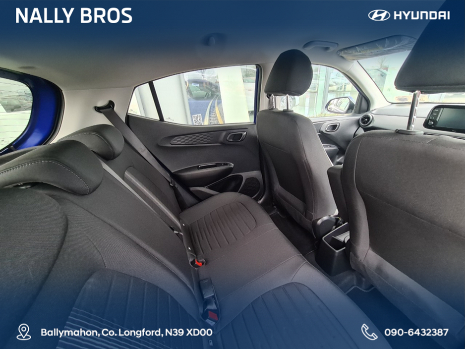 2023 Hyundai i10 - image 7