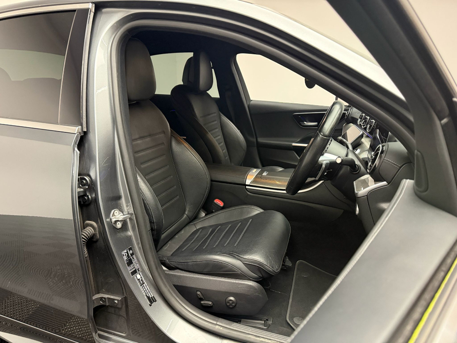 2022 Mercedes-Benz C Class - image 10