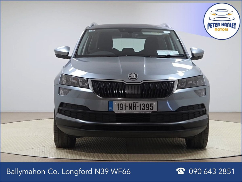 2019 Skoda Karoq - image 2
