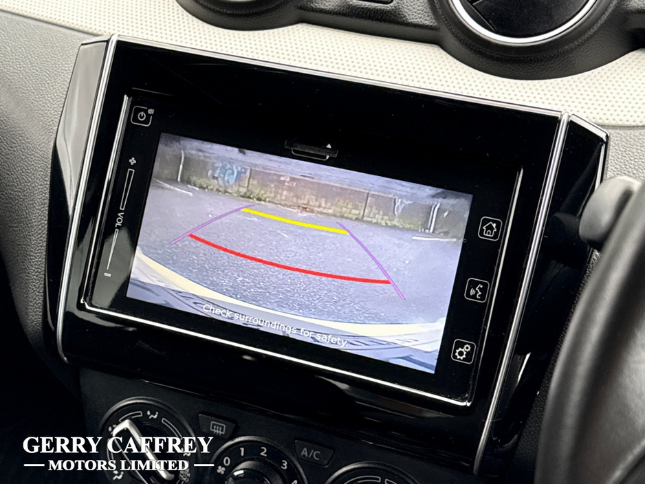 2023 Suzuki Swift 1.2  HYBRID SZ-L MANUAL - 7 years manufacturer warranty remaining €16,450