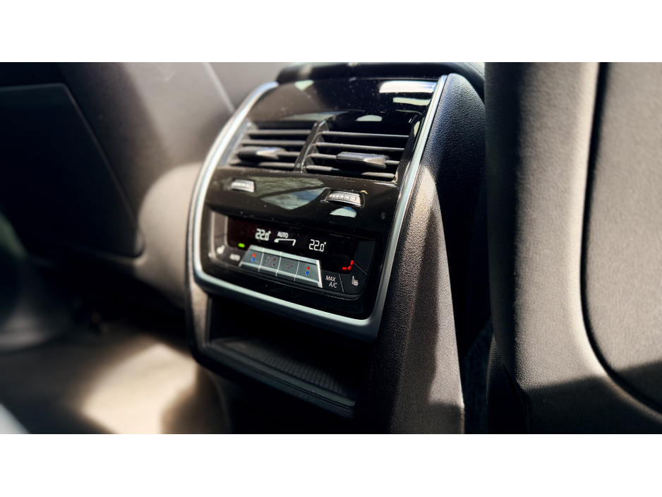 2022 BMW X5 - image 20