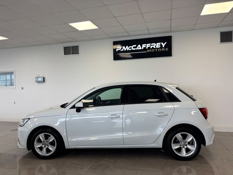 2016 Audi A1 1.0TFSI 95HP S Tronic SE €11,950