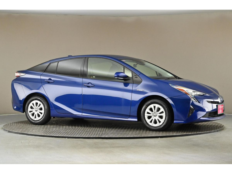 2019 Toyota Prius - image 12