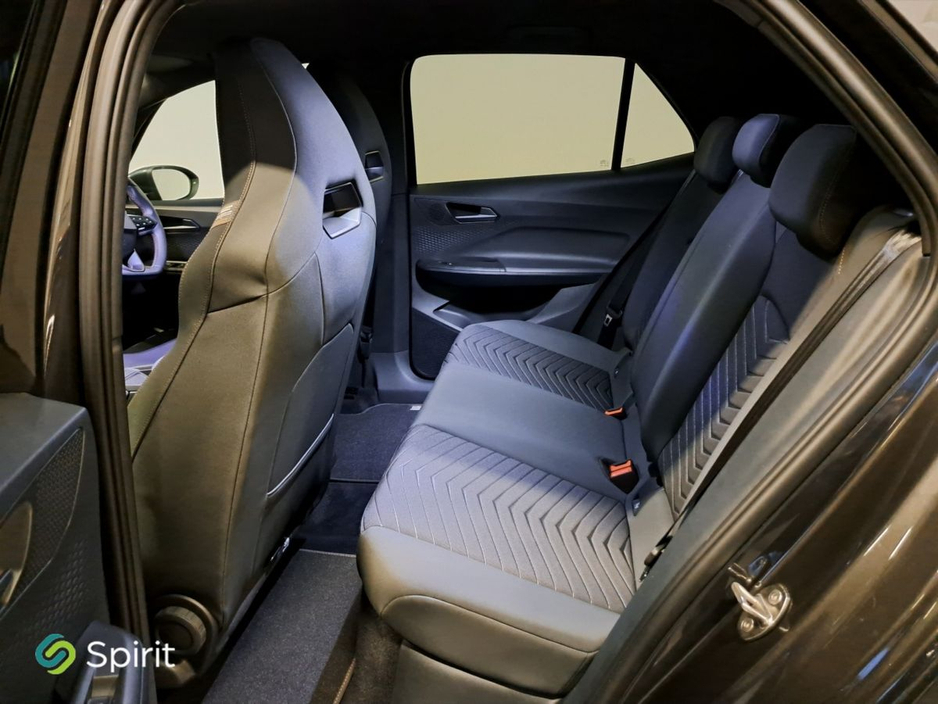 2024 Cupra Born - image 5