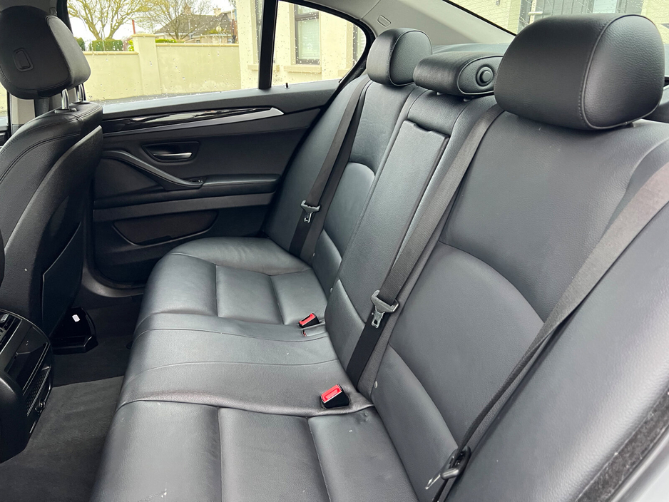 2015 BMW 5 Series 520d SE Auto €13,950