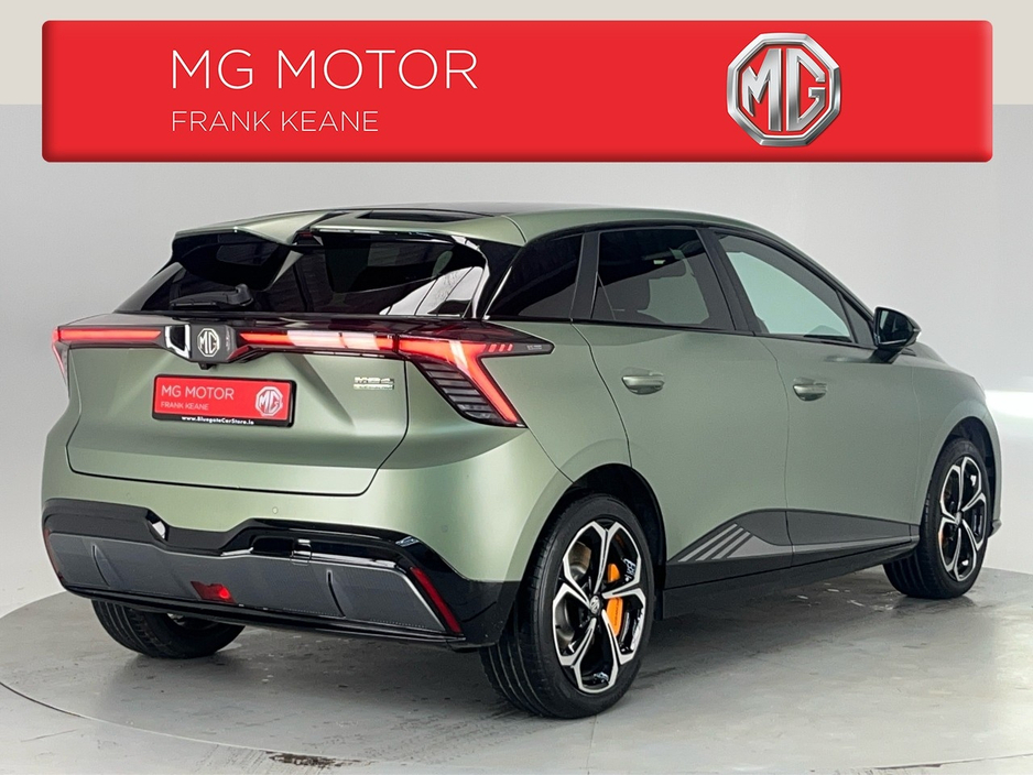 2024 MG MG4 EV X POWER RACING GREEN 435BHP 64KWH AUTO **HEATED ALCANTARA SEATS**18" DIAMOND CUT ALLOY WHEELS WITH TANZANITE ORANGE CALLIPERS**2 TONE ROOF**HEATED STEERING WHEEL**APPLE CARPLAY**TOUCH SCREEN DISPLAY** €30,995