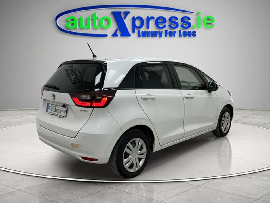 2022 Honda Fit - image 7