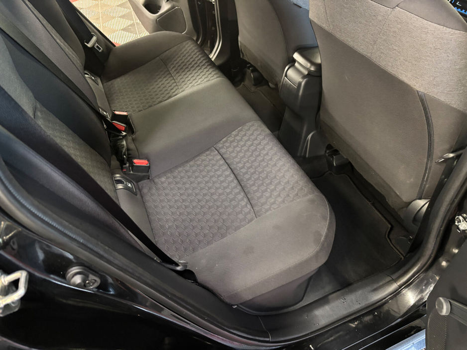 2023 Toyota Yaris 1.5 Hybrid 5Dr Luna €19,950