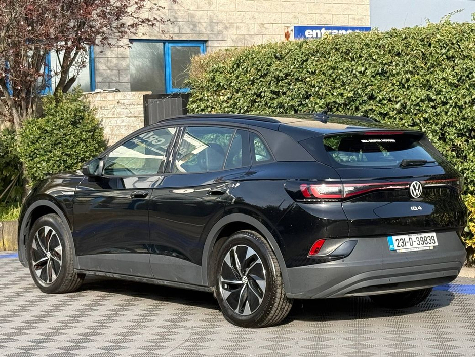 2023 Volkswagen ID.4 - image 5