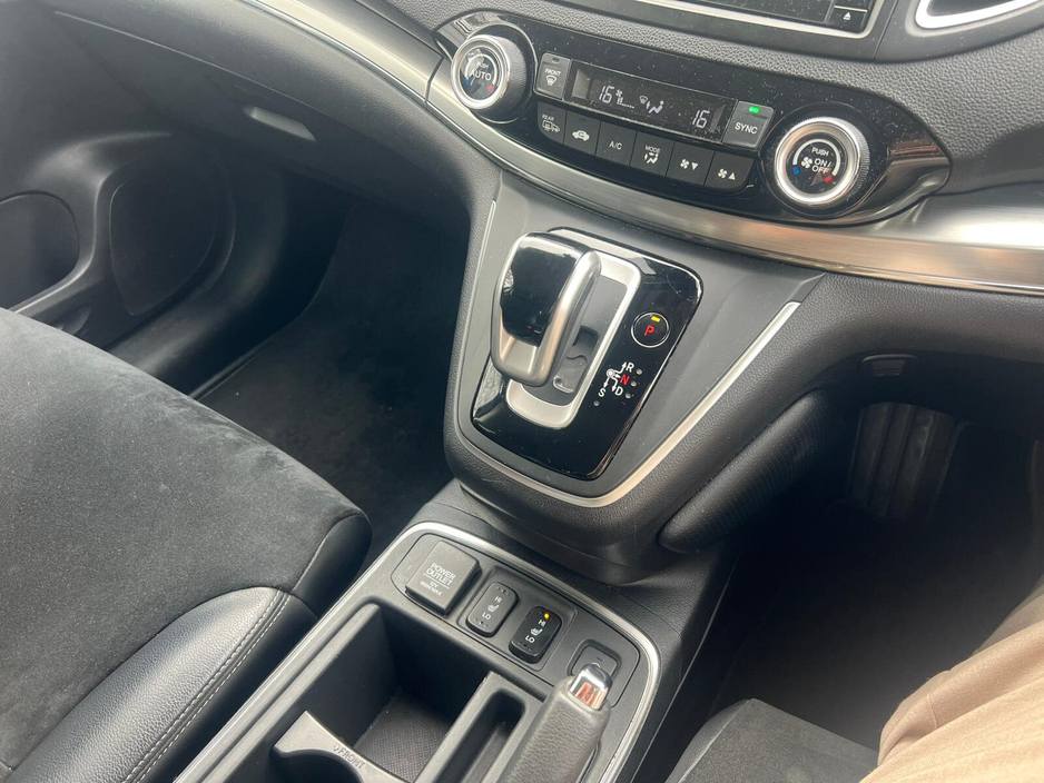 2016 Honda CR-V - image 16