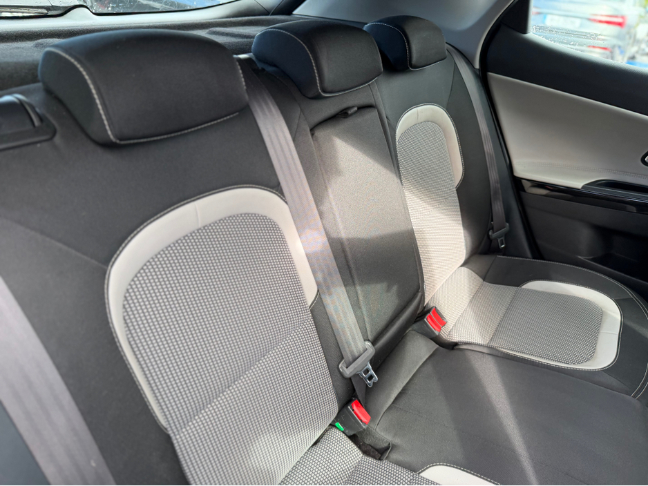 2017 Kia Ceed - image 27