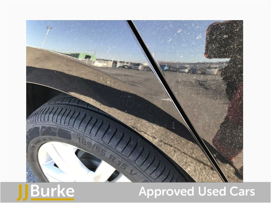 2019 Volkswagen up! - image 19