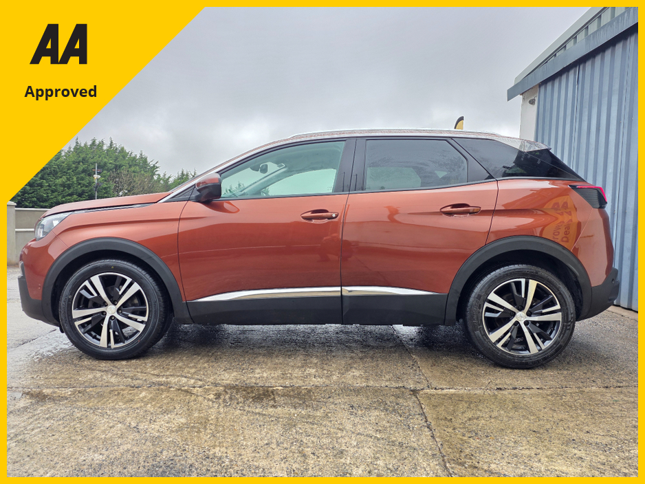 2020 Peugeot 3008 ALLURE * 1.5 DIESEL €17,900