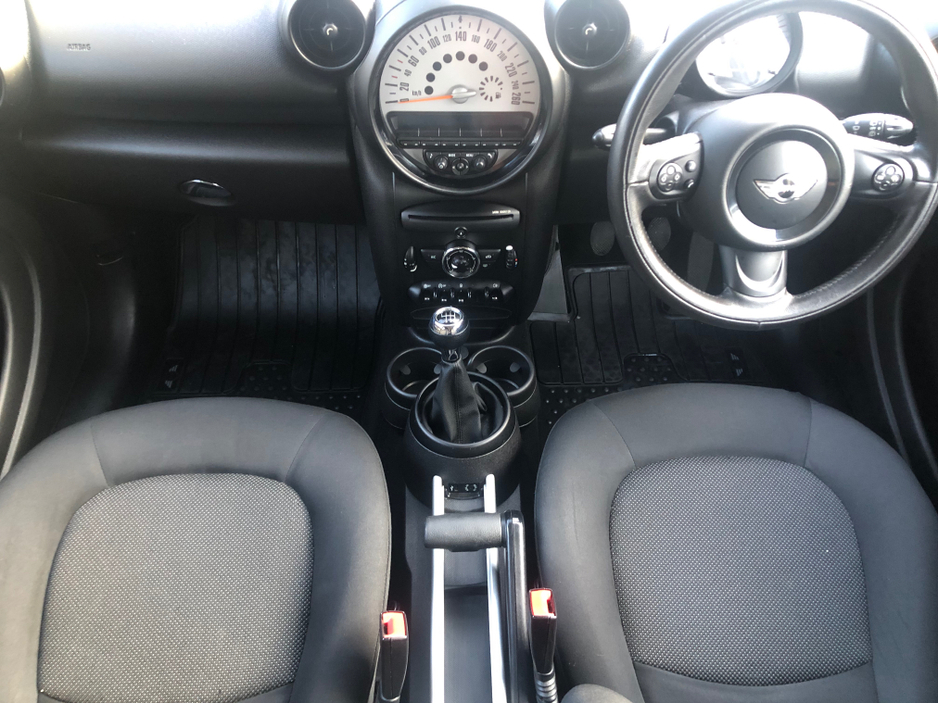 2014 MINI Countryman COUNTRYMAN COOPER DIESEL €9,950