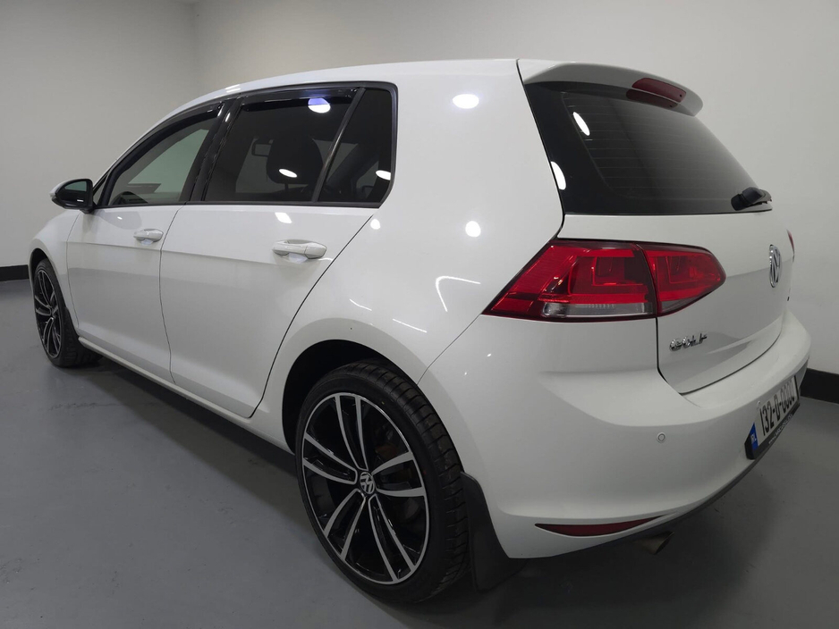 2013 Volkswagen Golf 1.6 TDI 105BHP BLUEMOTION €9,950